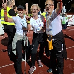 In der Disziplin Nordic-Walking-Team konnten sich unter dem Teamnamen „KiB³ – 3 Raketen ein Ziel“, ein Mixed-Team der Geschäftsstelle bestehend aus Bernhard Schreiner (Assistent der Geschäftsführung), Sabine Pichler (Administratorin KigaWeb) und Cari
