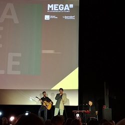 Für musikalische Unterhaltung sorgte Julian le Play