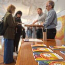 Gemeinsam GROSSES wachsen lassen. Behütet, Begleitet, Bestärkt