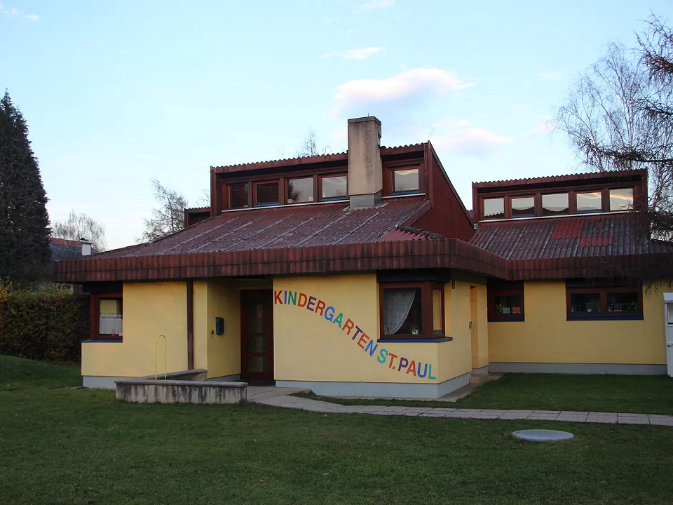 Pfarrkindergarten Liebenau St. Paul / Pfarrkindergarten Liebenau St. Paul Eingangsbereich Pfarrkindergarten Liebenau St. Paul