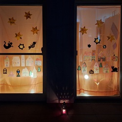 Lichterfenster im Kindergarten zaubern Magie in die Köpfe