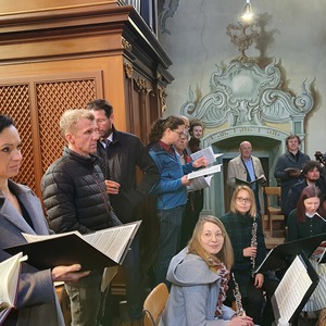 Chor und Orchester