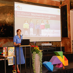 Podiumsworte / Beschwerdemanagment durch Karin Weninger-Stößl